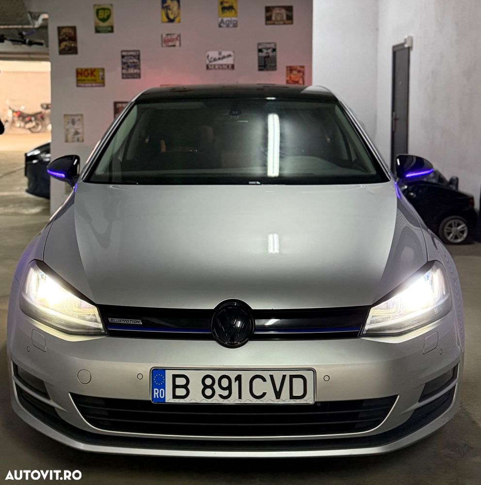 Volkswagen Golf - 19