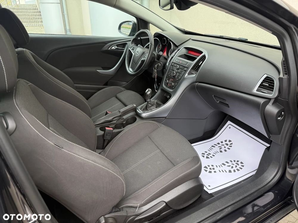 Opel Astra 1.4 Turbo - 19