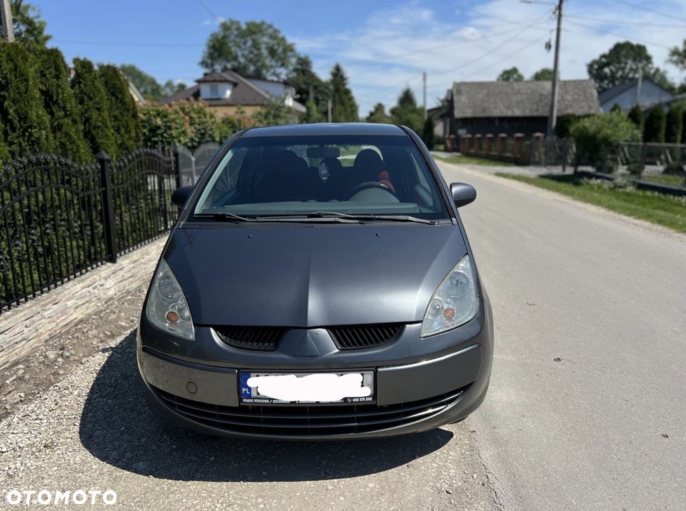 Mitsubishi Colt - 3