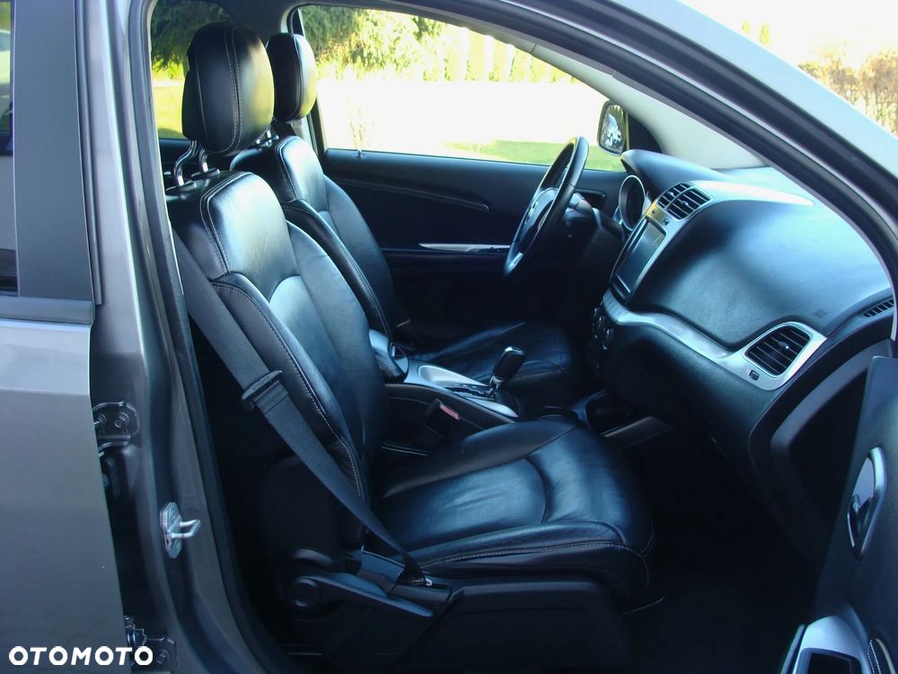 Fiat Freemont 2.0 Multijet Lounge AWD - 10