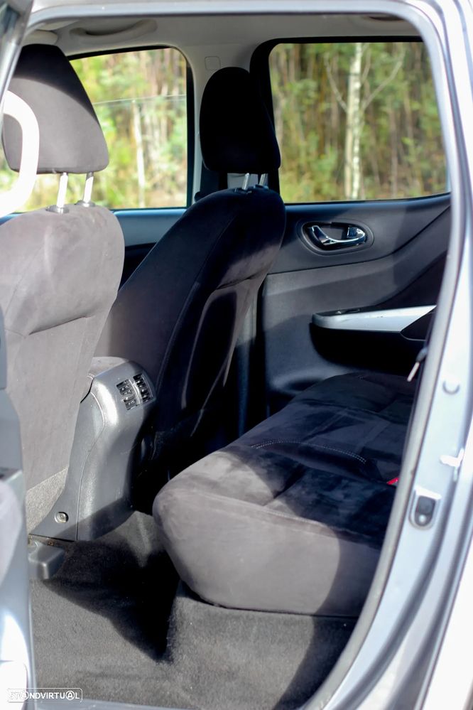 Nissan Navara 2.3 dCi CD 4WD N-Connecta Nav - 26