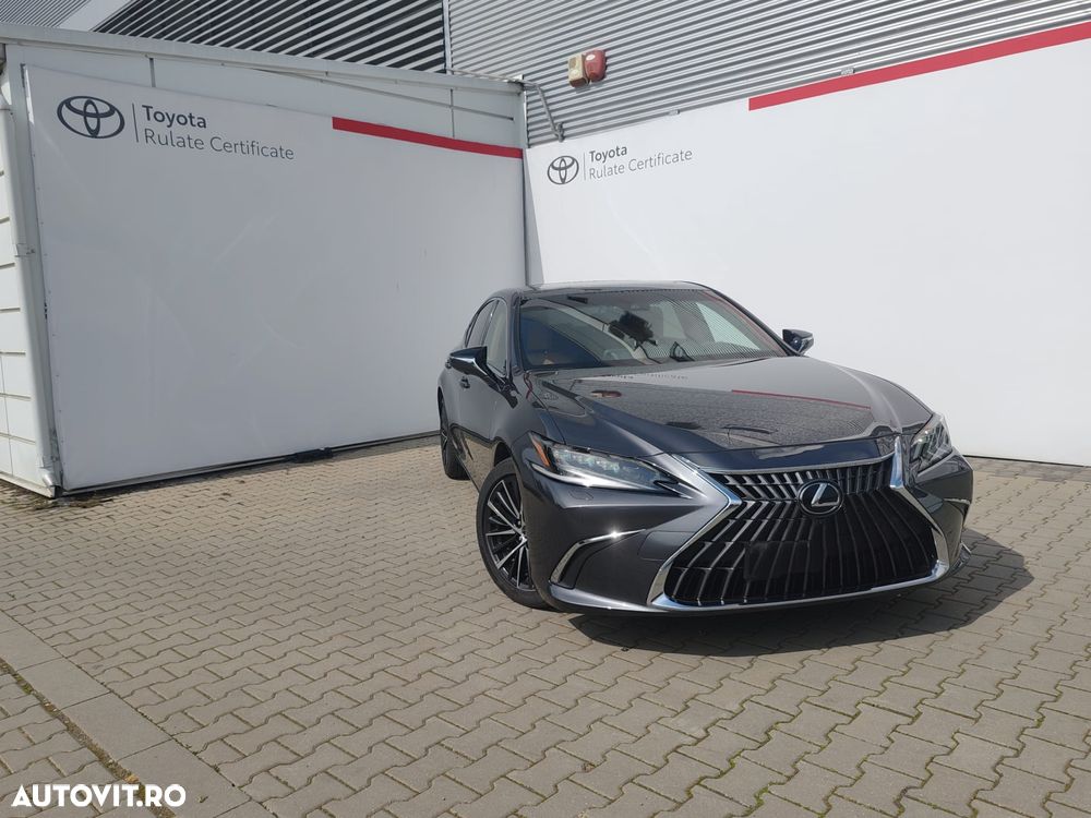 Lexus Seria ES 300h Executive - 1