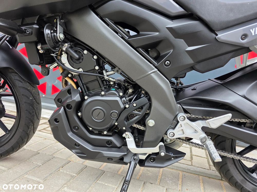 Yamaha MT - 9