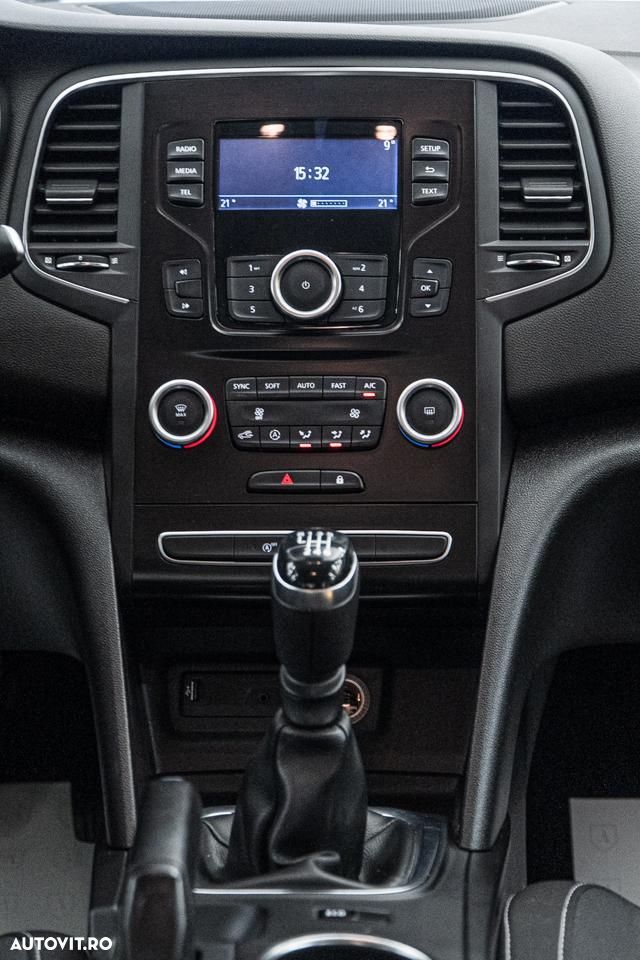 Renault Megane BLUE dCi 115 INTENS - 5