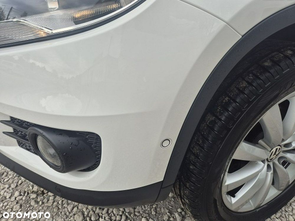 Volkswagen Tiguan - 8