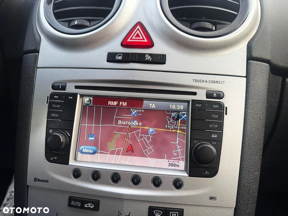 Opel Corsa 1.2 16V 111 EasyTronic - 16