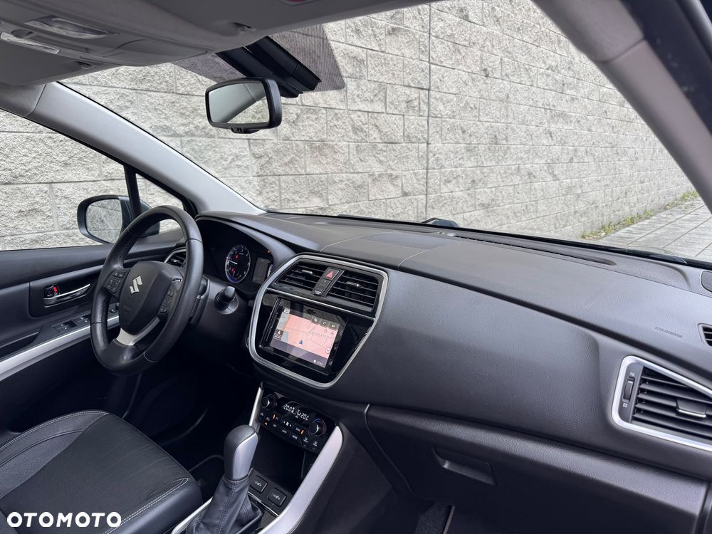 Suzuki SX4 S-Cross 1.6 DDiS Allgrip TCSS Comfort+ - 26