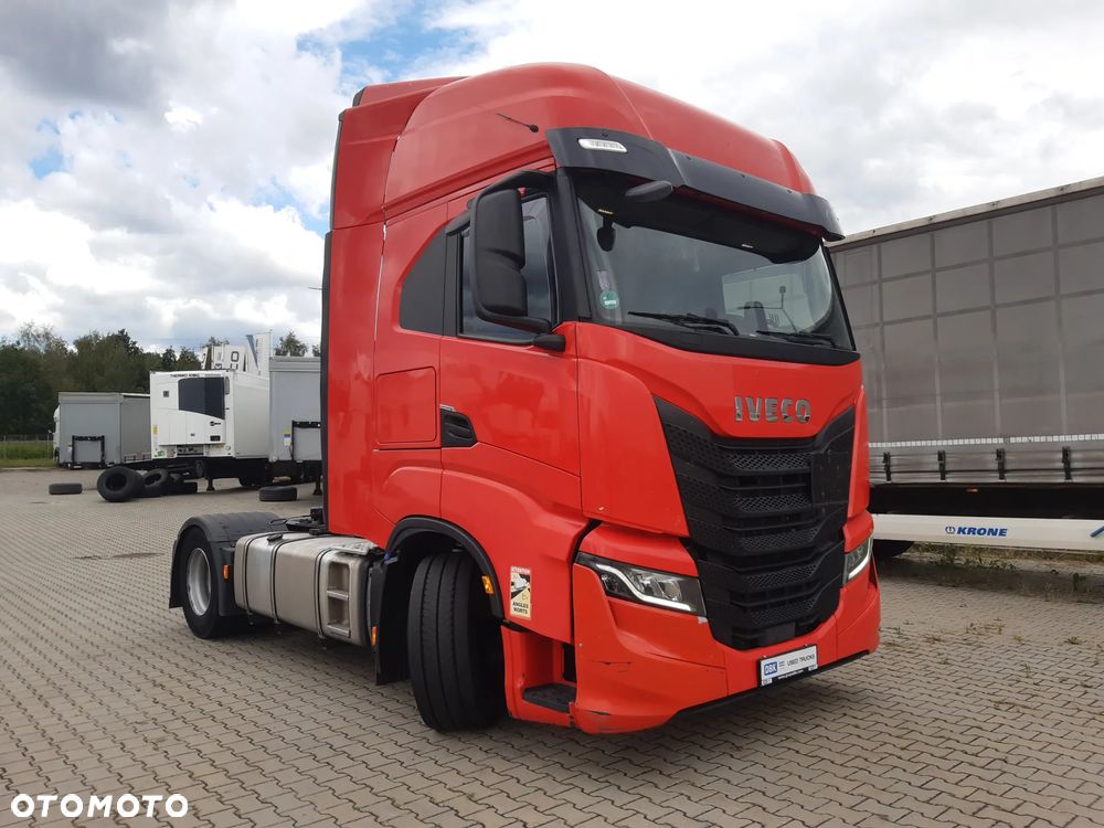 Iveco AS440ST/P (#33166) - 3