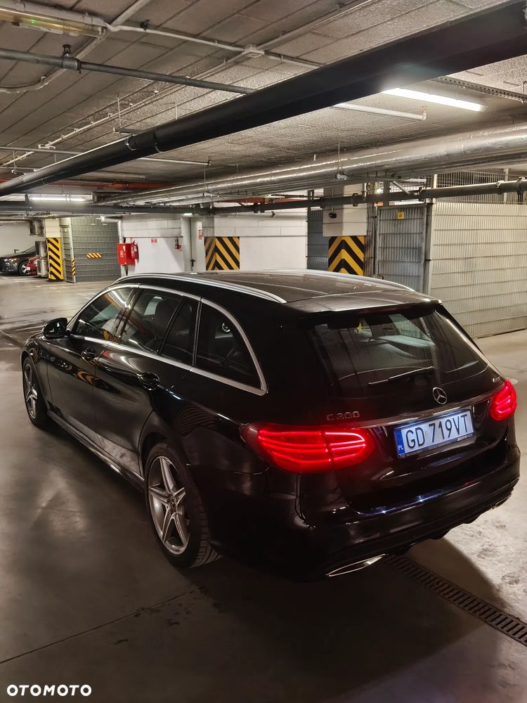 Mercedes-Benz Klasa C 200 4-Matic 9G-TRONIC - 3