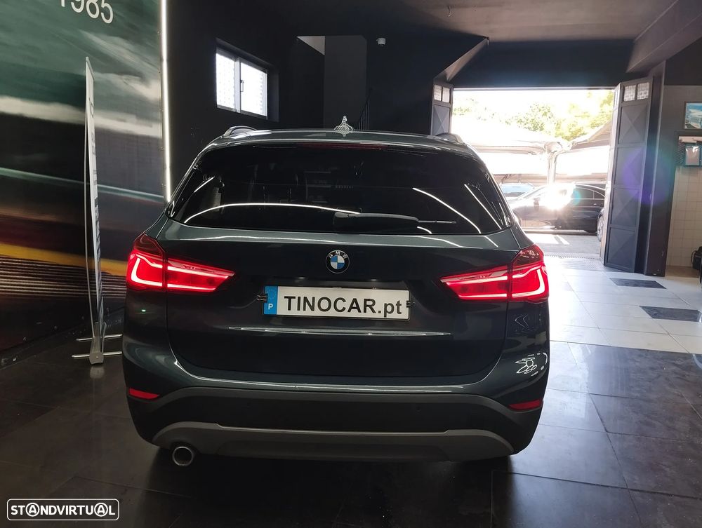 BMW X1 16 d sDrive Auto xLine — fotografia 5