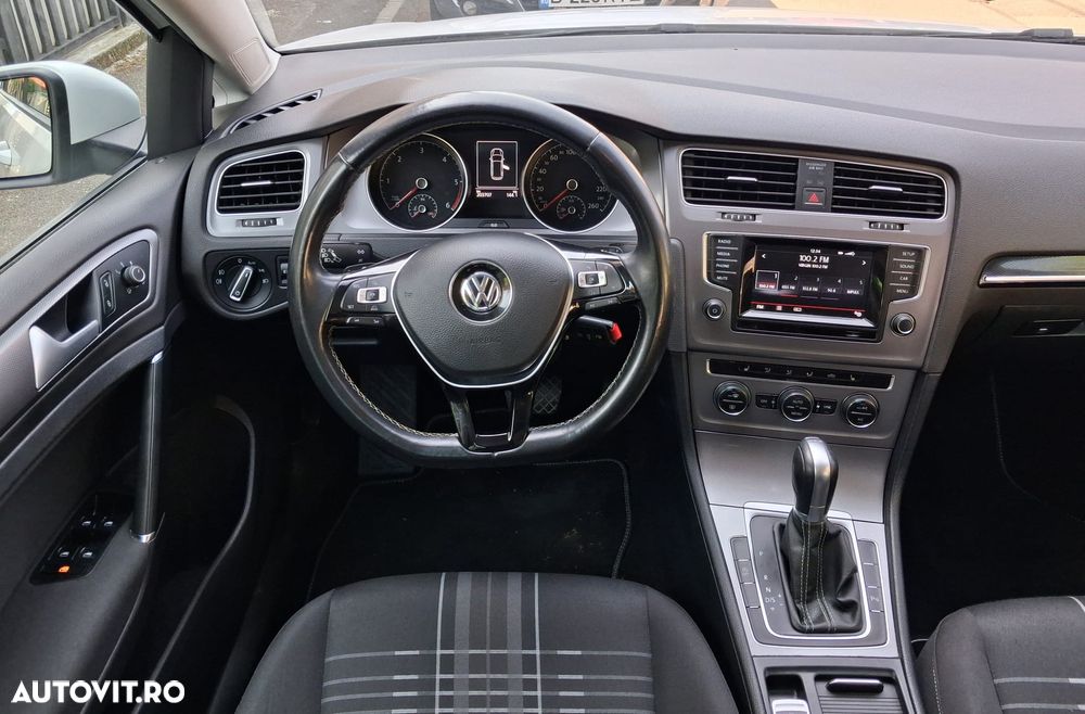 Volkswagen Golf 1.6 TDI BlueMotion Technology DSG Cup - 6