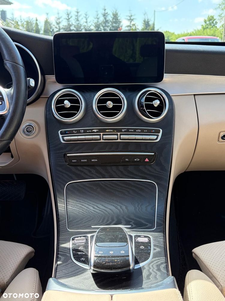 Mercedes-Benz Klasa C 180 9G-TRONIC - 15