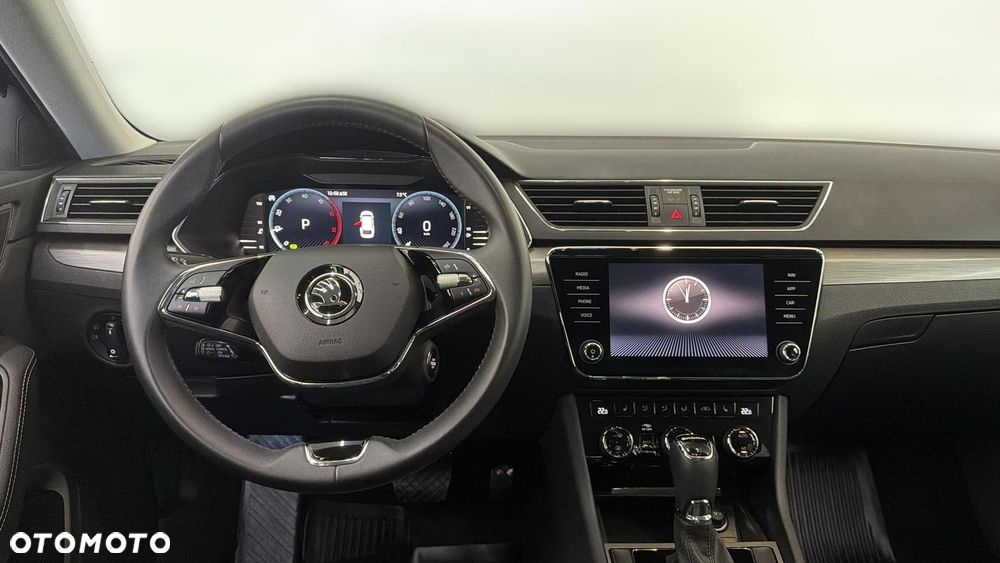 Skoda Superb 2.0 TDI SCR Style DSG - 14