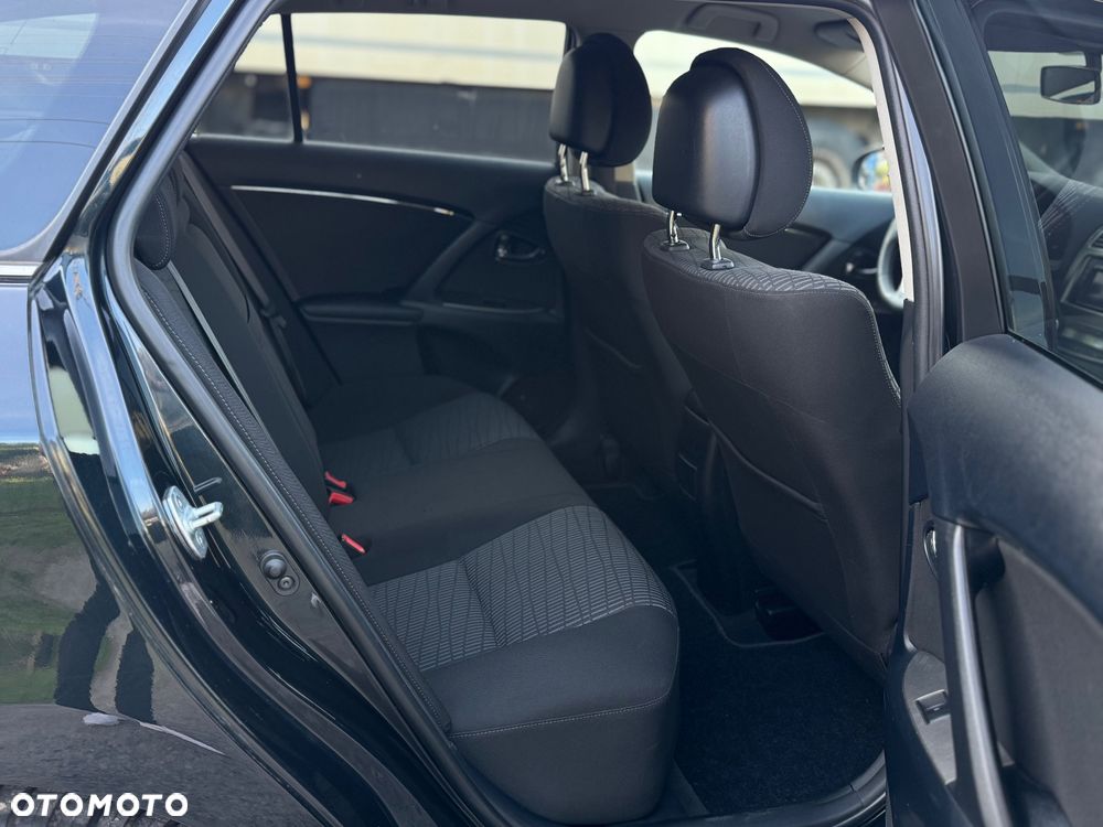 Toyota Avensis Touring Sports 1.8 Multidrive S Executive - 11