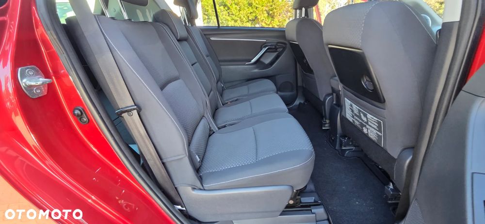 Toyota Verso 2.0 D-4D 5-Sitzer Executive - 29