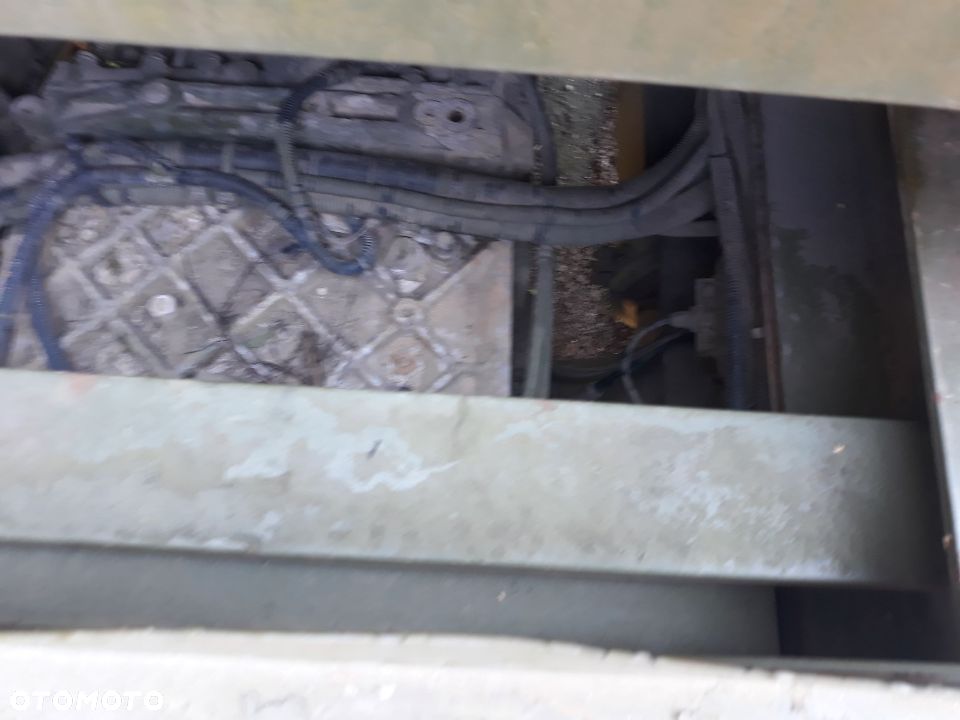 Iveco 260E37 6x4 - 34