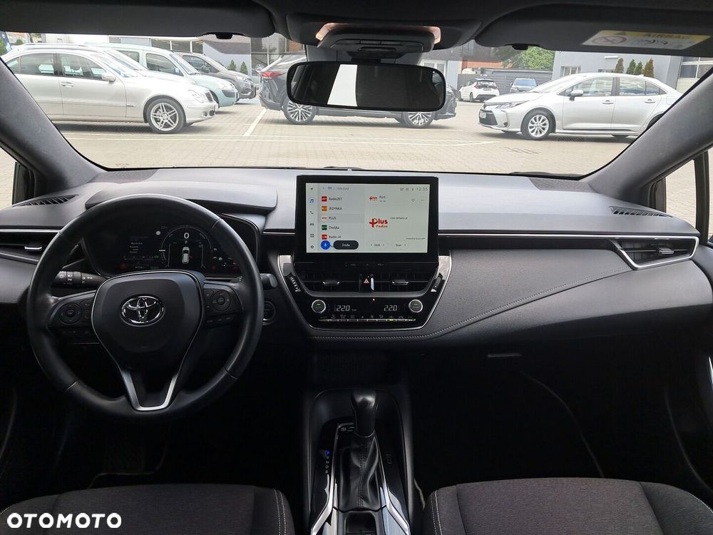 Toyota Corolla 1.8 Hybrid Comfort - 24