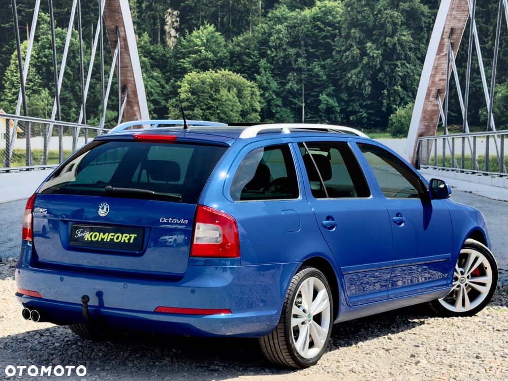 Skoda Octavia 2.0 TSI RS - 12