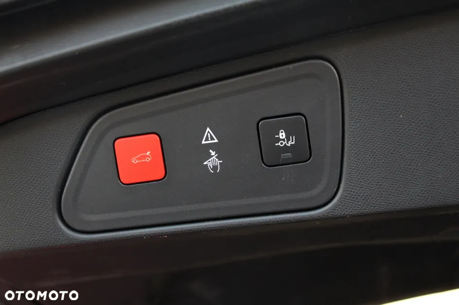 Peugeot 3008 BlueHDi 180 Stop & Start EAT6 GT - 35