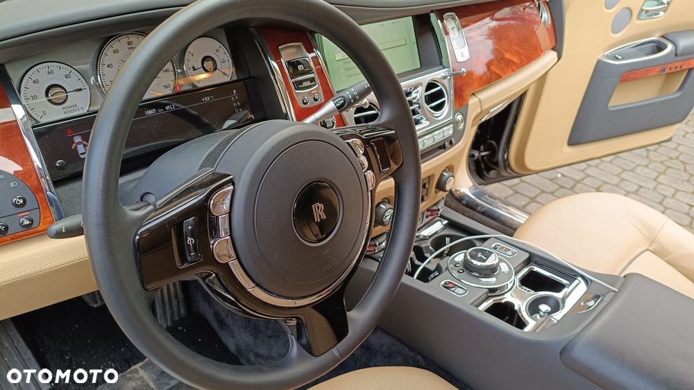 Rolls-Royce Ghost - 5