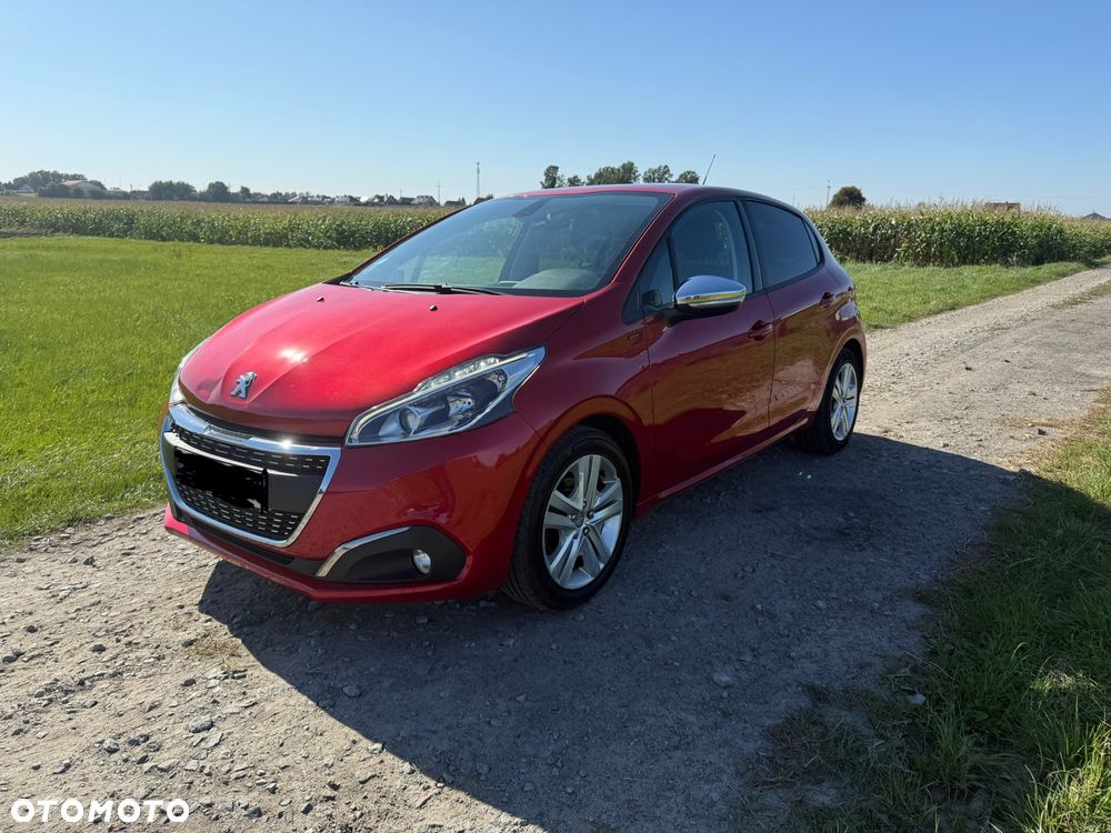 Peugeot 208 1.2 PureTech GPF Signature S&S - 1