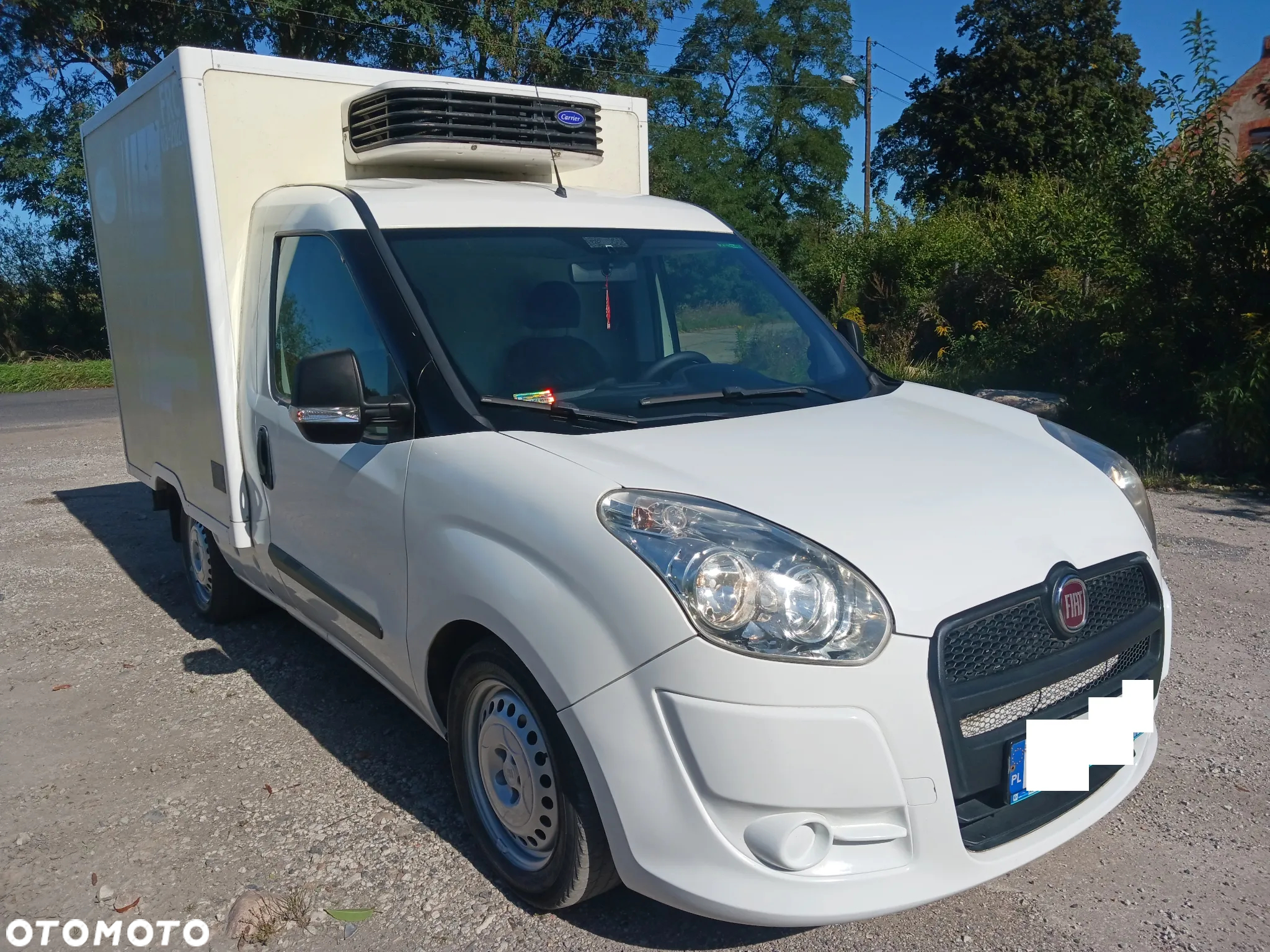 Fiat DOBLO 1.3 TDI 90KM 2014r Izoterma Chłodnia Mroźnia Agregat CARRIER Xarios 200 230V -29 +20 - 25