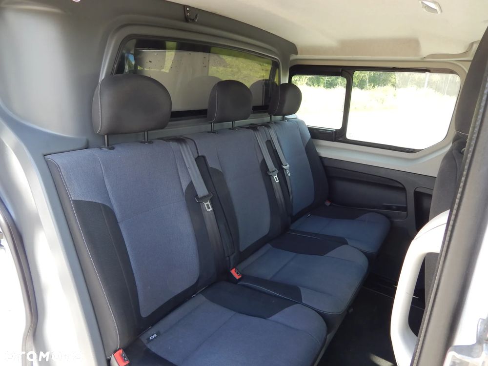 Opel Vivaro 1,6 CDTI Long  5-Osobowy Brygadówka - 22