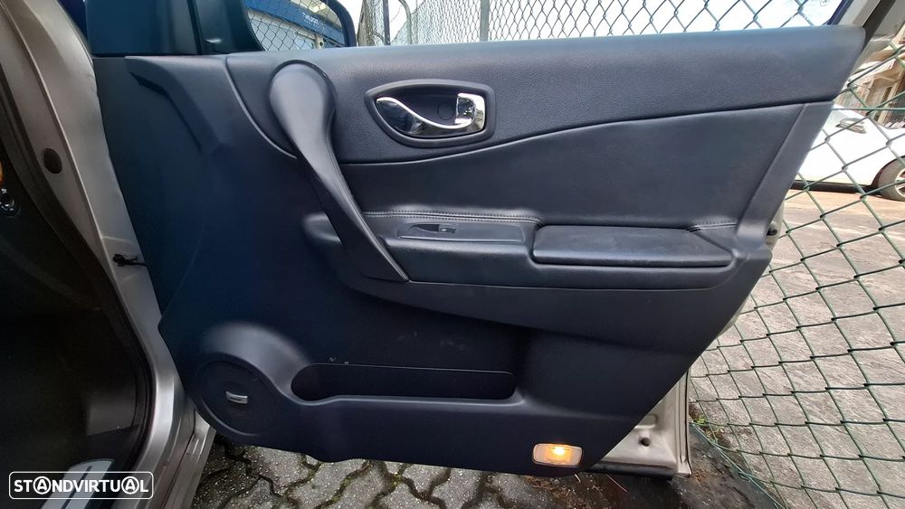 Renault Koleos dCi 150 FAP 4x2 Limited - 29