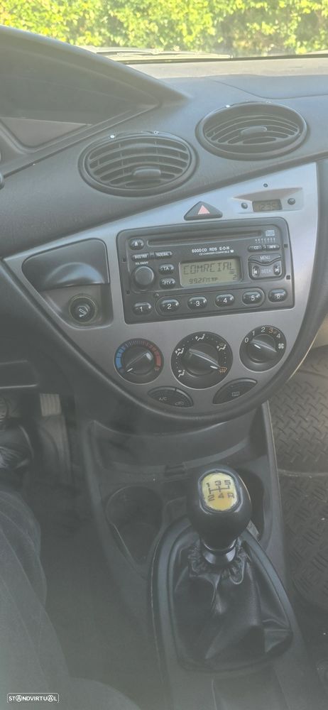 Ford Focus 1.8 TDCi Trend - 3