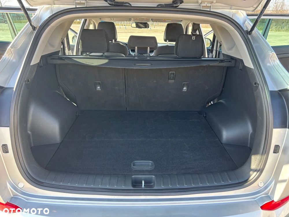 Hyundai Tucson 2.0 CRDi 4WD Trend - 12