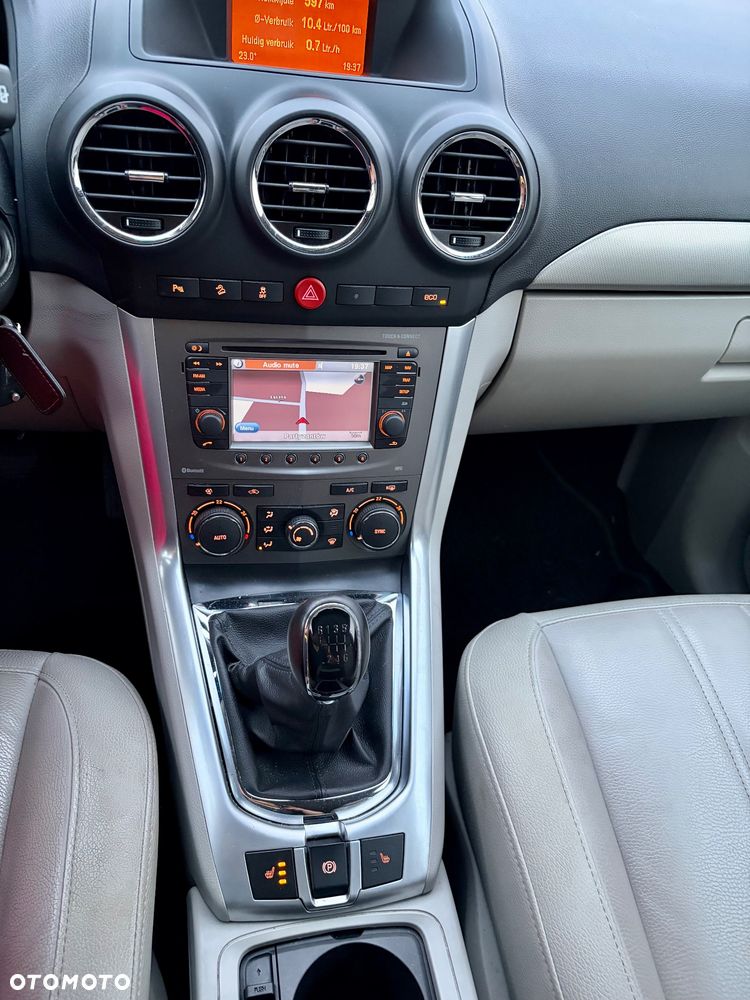 Opel Antara 2.2 CDTI Design Edition - 9