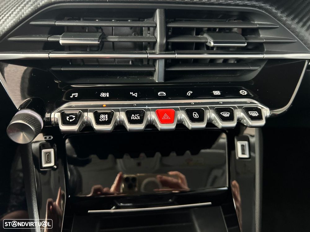 Peugeot 2008 1.5 BlueHDi Allure Pack - 16