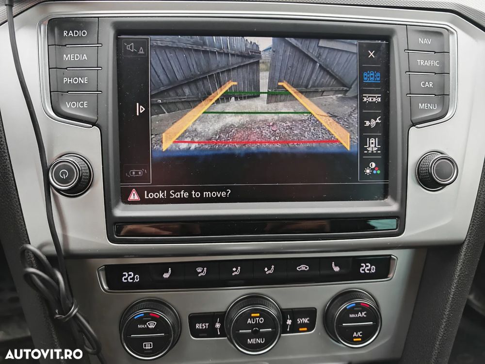 Volkswagen Passat Variant 2.0 TDI DSG Comfortline - 16