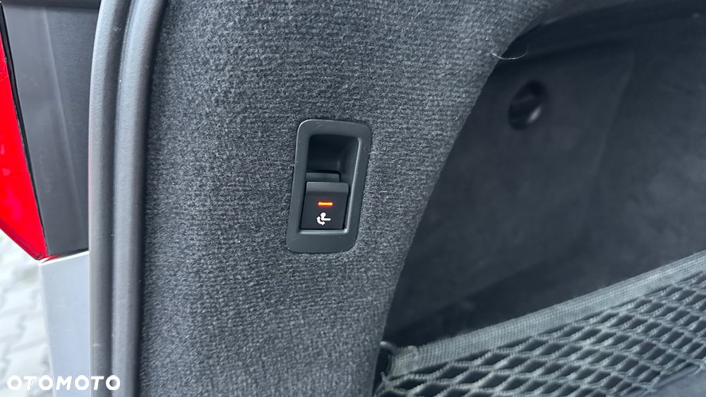 Audi A6 Avant 40 TDI quattro S tronic sport - 11