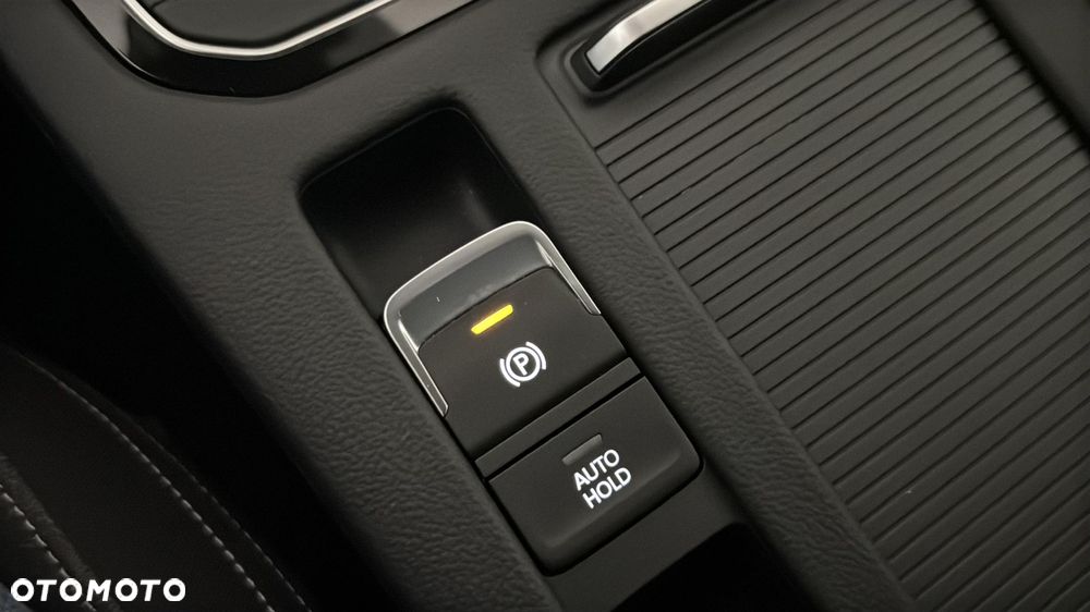 Volkswagen Passat Variant 1.5 TSI EVO Business DSG - 21