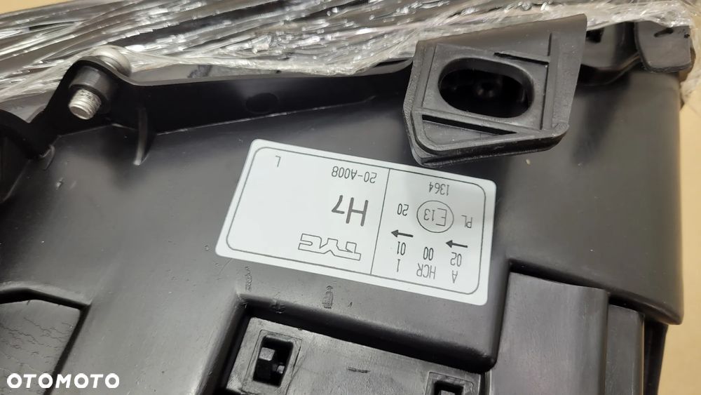 REFLEKTOR LAMPA LEWA  PRAWA PRZÓD AUDI A4 B6 2000-2004 HOMOLOGACJA - 16