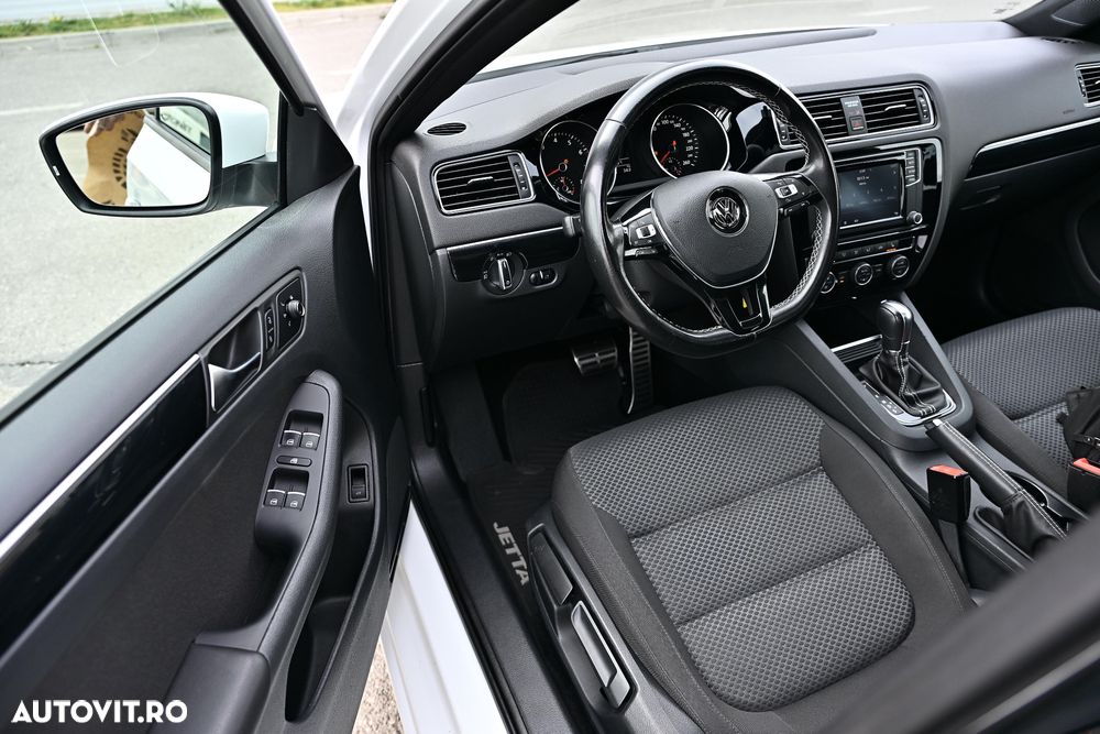 VOLKSWAGEN Jetta 2016 — imagine 21