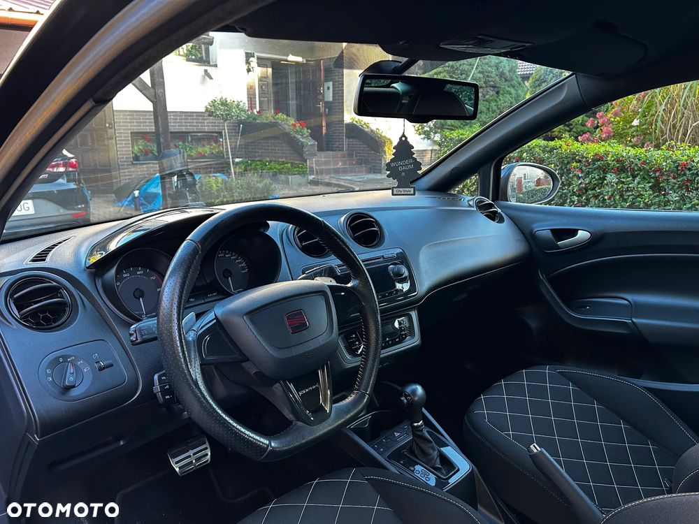 Seat Ibiza SC 1.4 TSI Cupra DSG - 9