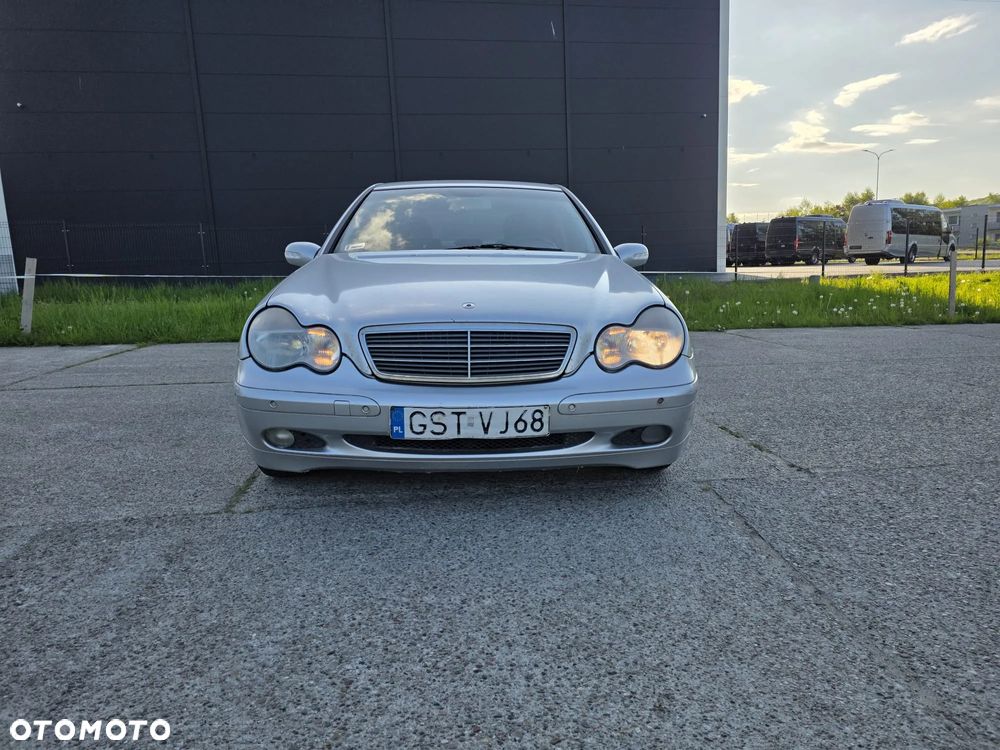 Mercedes-Benz Klasa C 200 T Kompressor Classic - 2