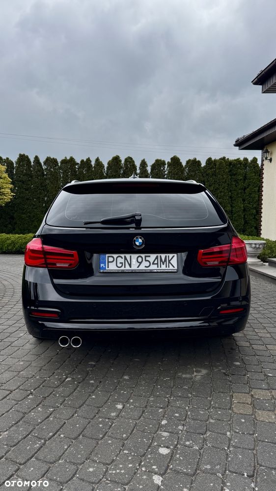 BMW Seria 3 320d - 8