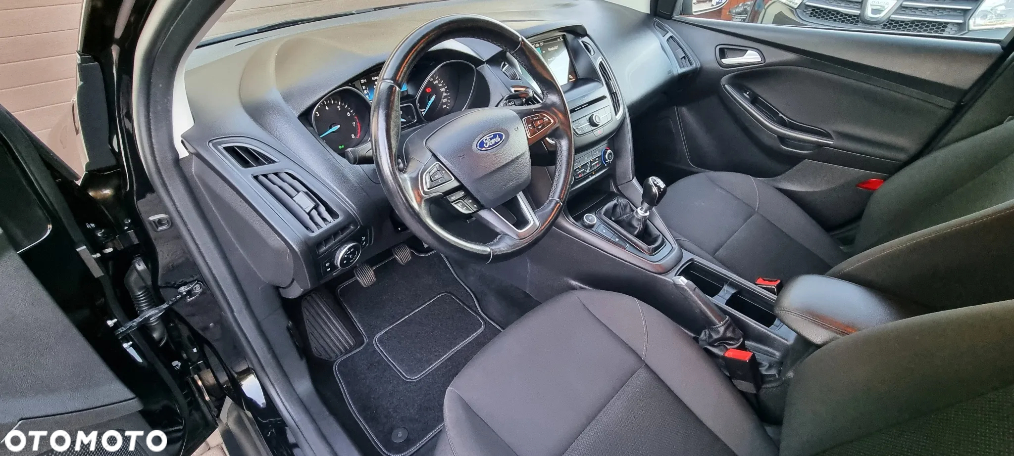 Ford Focus - 12