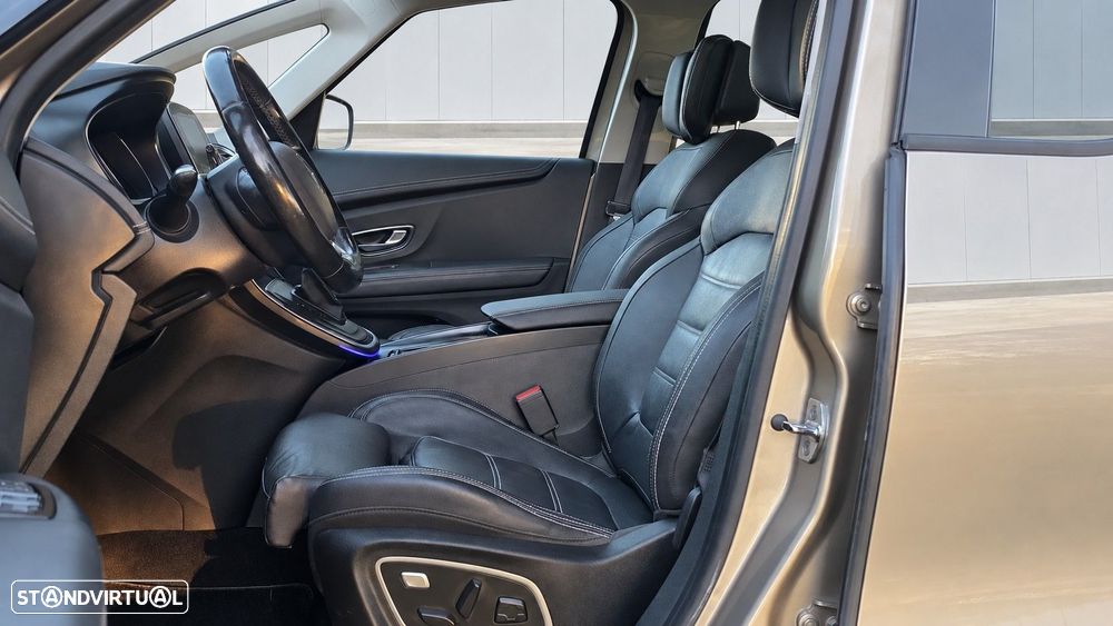 Renault Grand Scénic 1.6 dCi Bose Edition EDC SS - 11