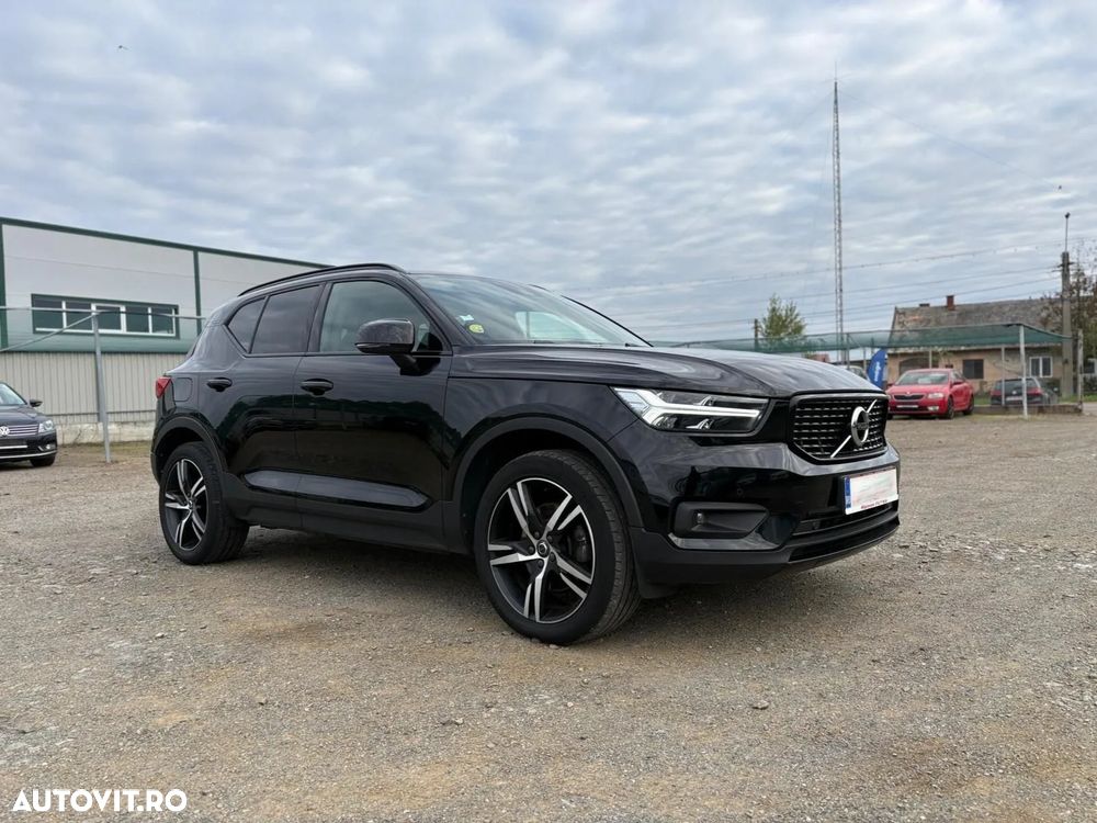 Volvo XC 40 D4 AWD Geartronic R-Design - 2