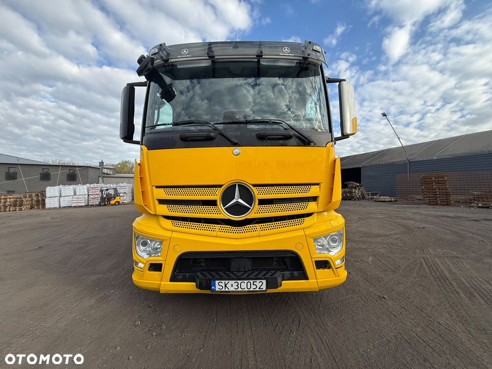 Mercedes-Benz Antos - 8