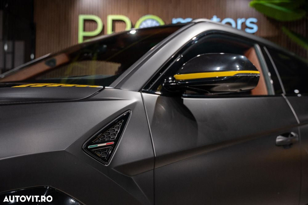 Lamborghini URUS - 3