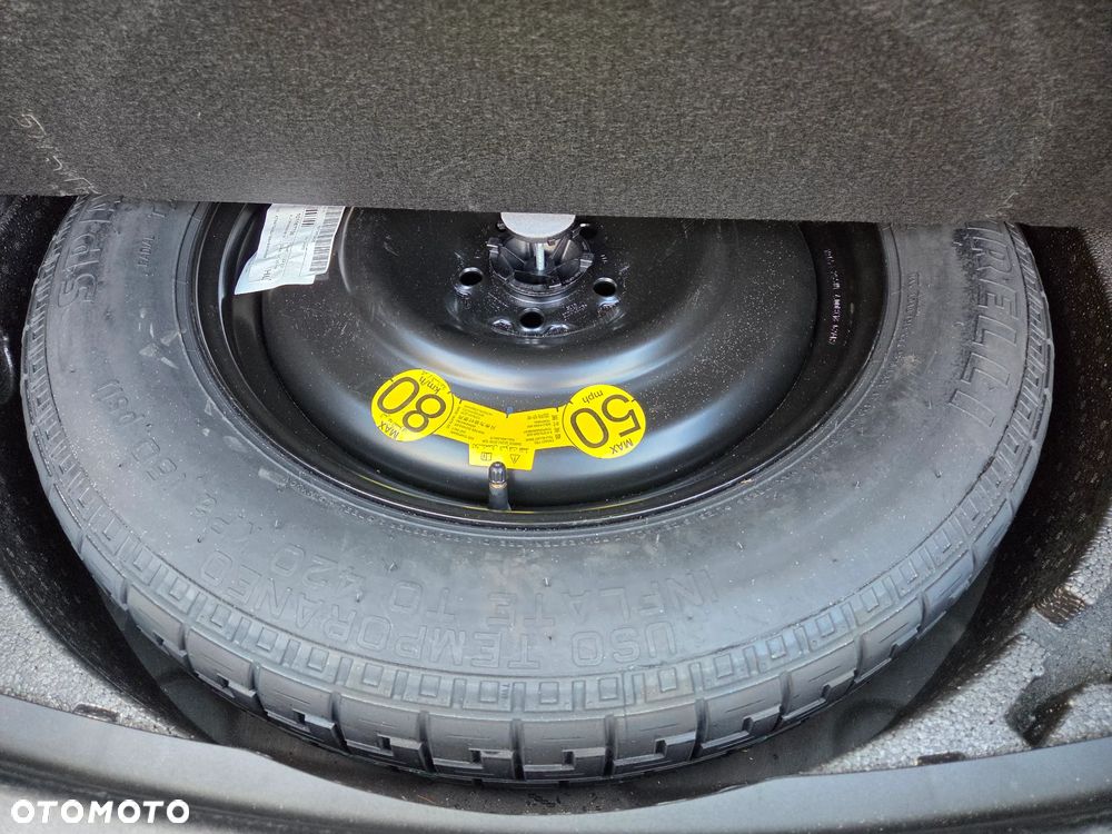 Jaguar E-Pace 2.0 i4P AWD - 15