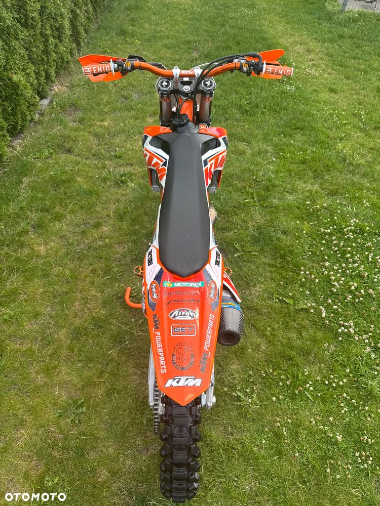 KTM SXF - 8
