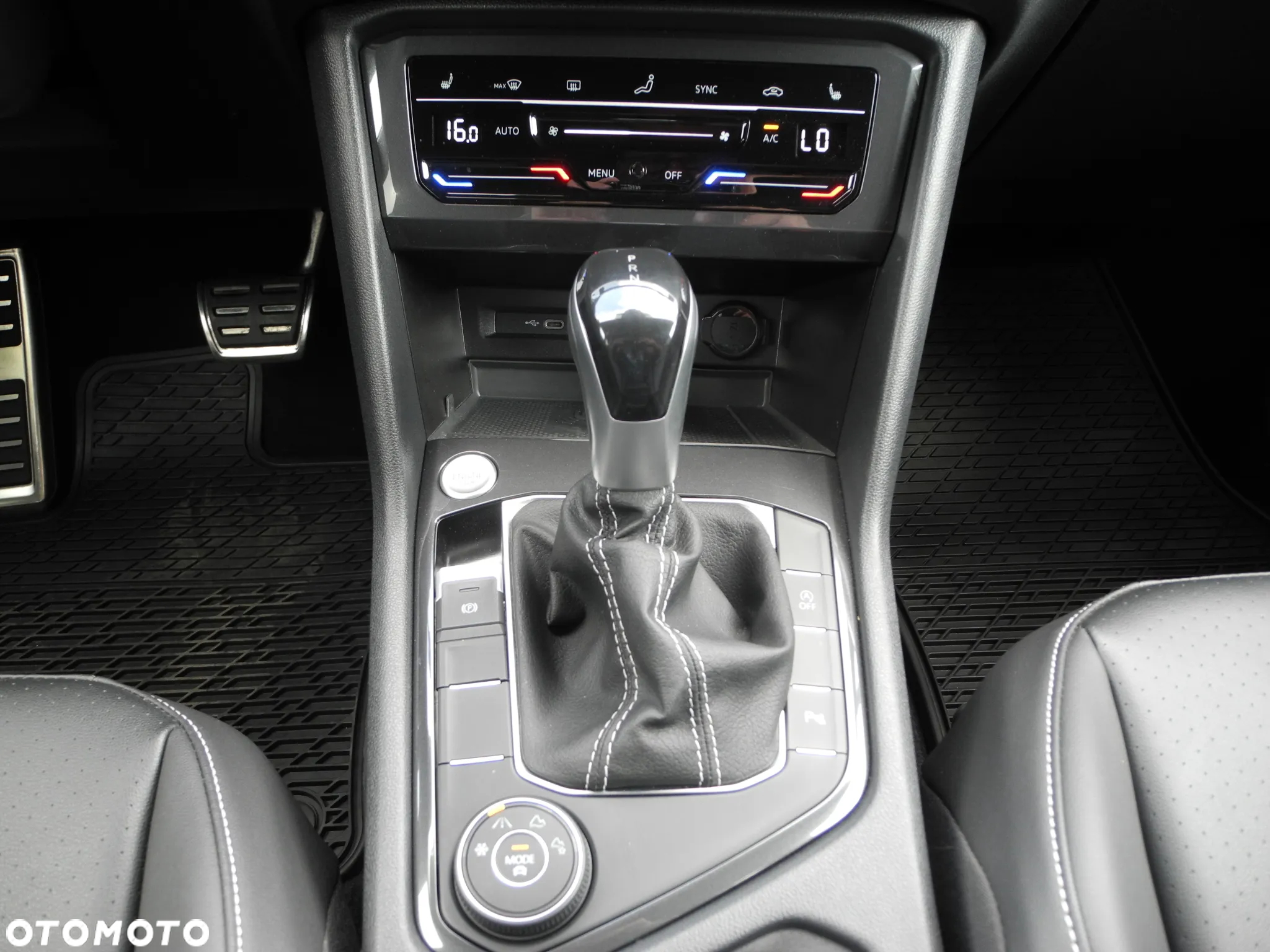 Volkswagen Tiguan Allspace - 13