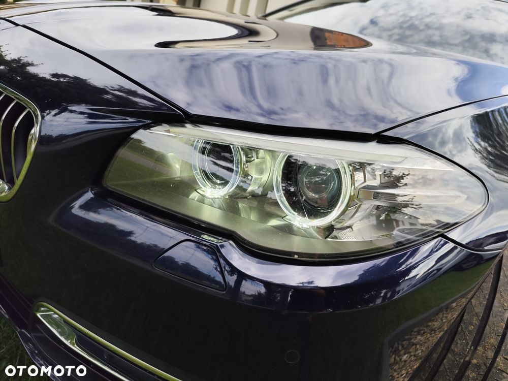 BMW Seria 5 520d Luxury Line - 32