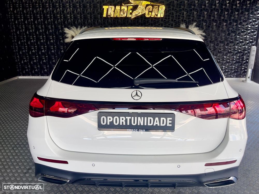Mercedes-Benz E 300 de 9G-TRONIC AMG Line - 35